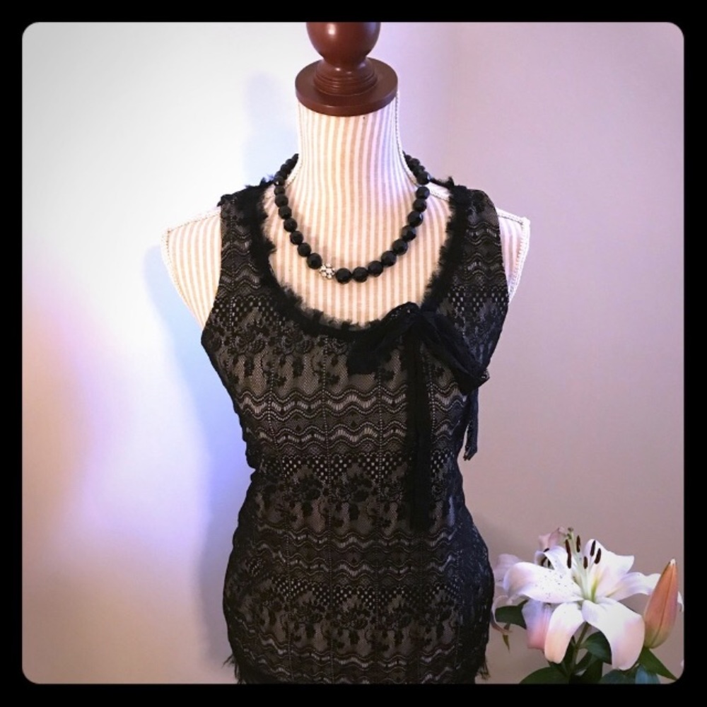 Elegant Cabi Black lace blouse